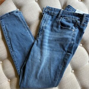 Women’s American Eagle BFF Jegging with Luxe Stretch size Large (14,16,18)